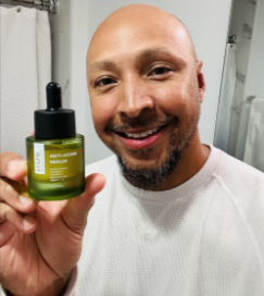 VYNE Anti-Aging Serum Customer 2