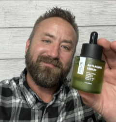 VYNE Anti-Aging Serum Customer 3